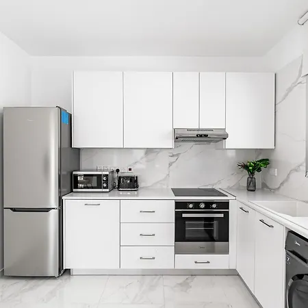 Villa Seabreeze Elina By Ezoria